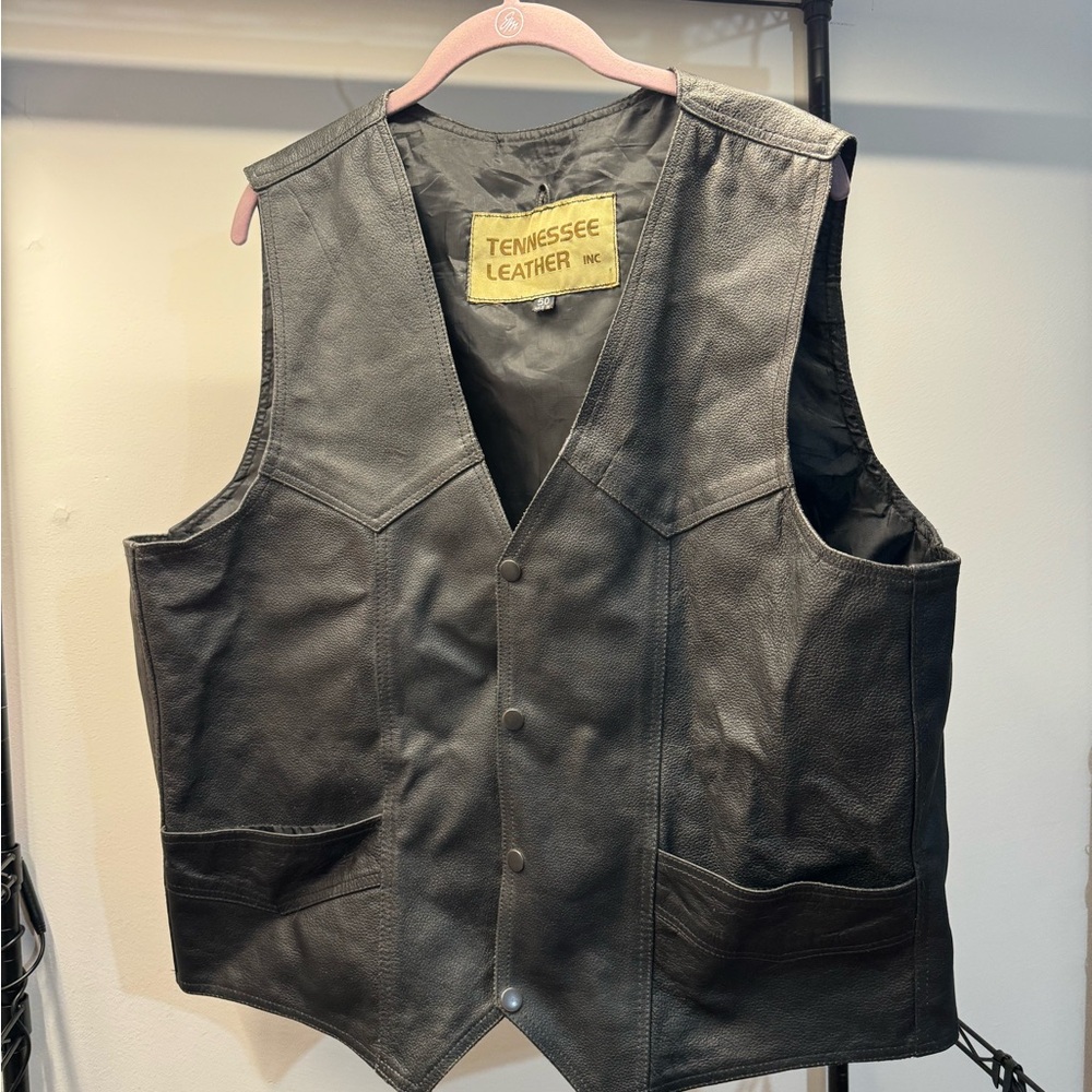 Men’s size 50 leather biker vest.